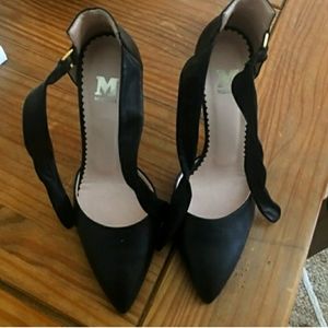 Missoni Black Leather Tie Shoe